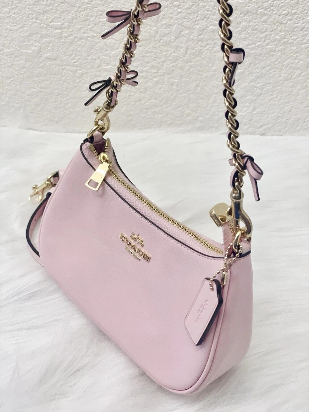 B4-010 NWT Coach Teri Mini Crossbody Bag With Bows CDW68 In Soft Pink